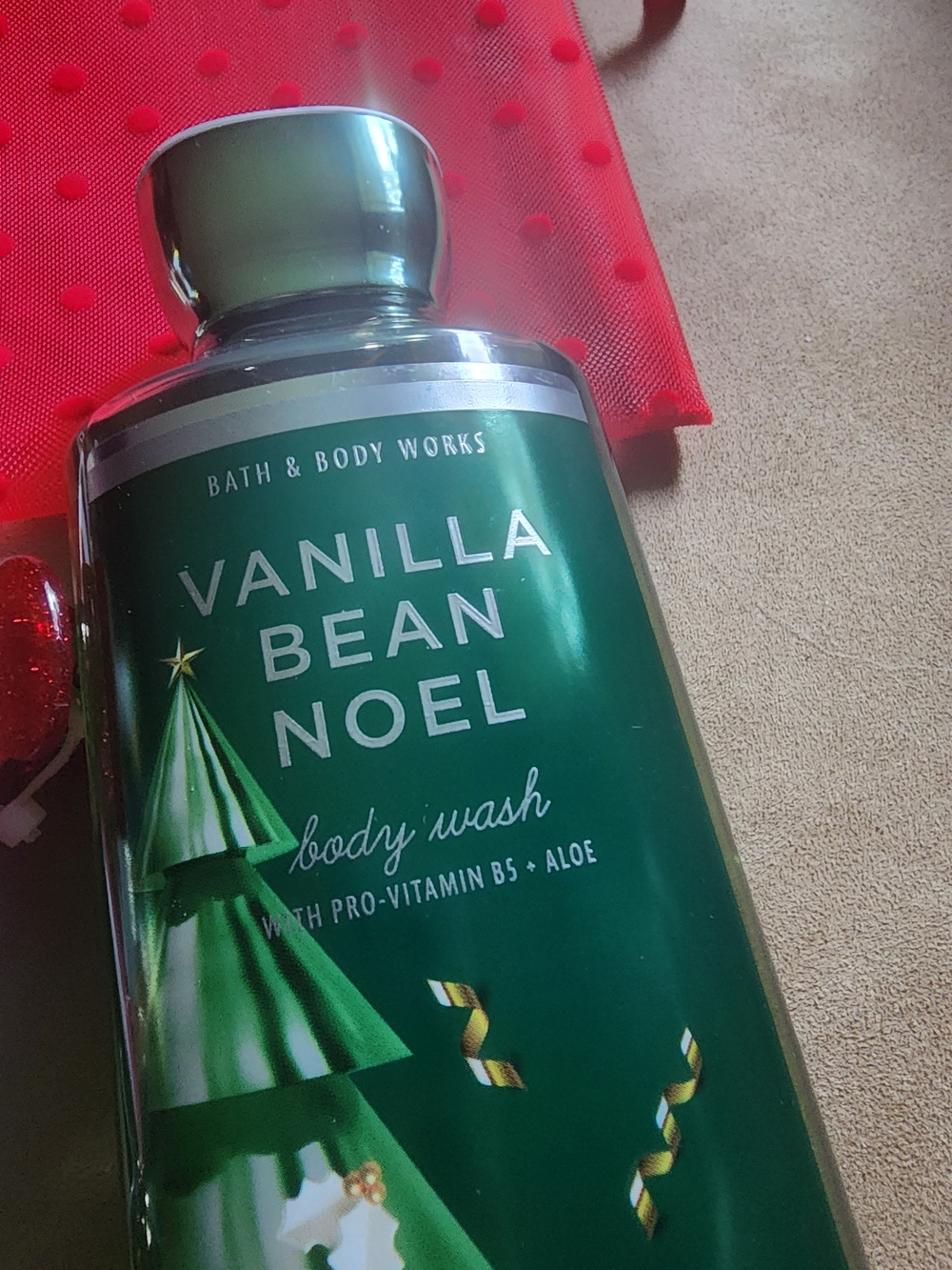 Bath & Body Works Vanilla Bean Noel Body Wash Piper K Hair Clips Beauty Bag - Picture 2 of 8